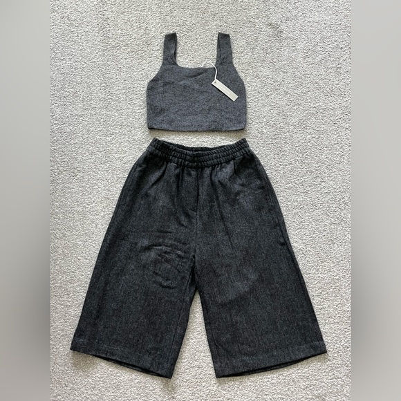 NWT Thakoon/Everlane Bundle. Thakoon Wool Shorts Size 4 & Everlane Crop Top Sm